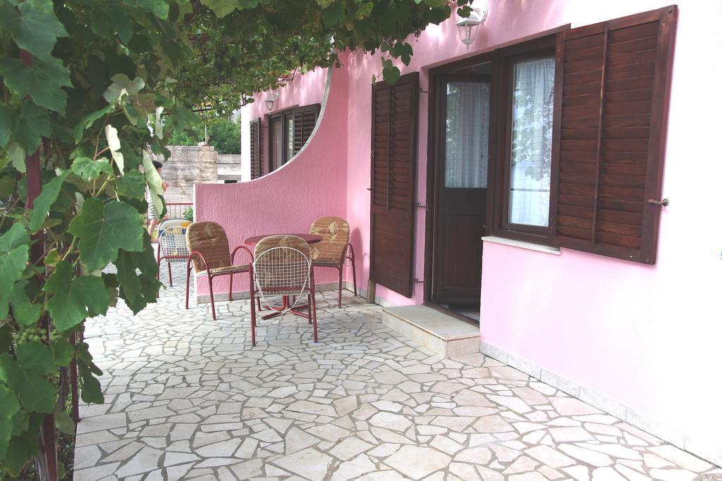 Apartments Josica Сень Екстер'єр фото
