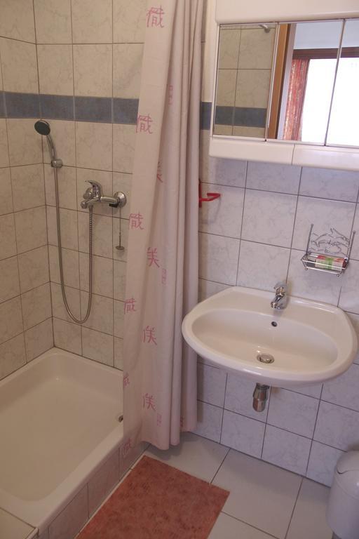 Apartments Josica Сень Екстер'єр фото
