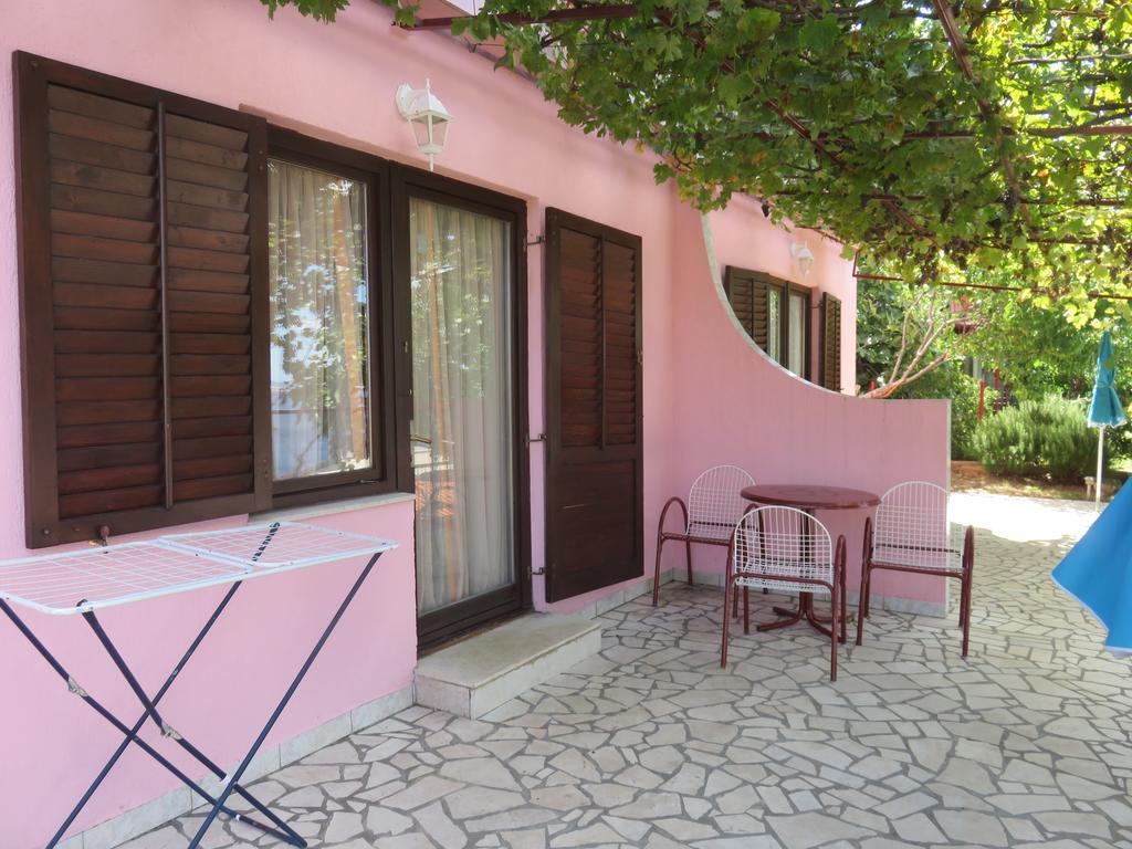 Apartments Josica Сень Екстер'єр фото