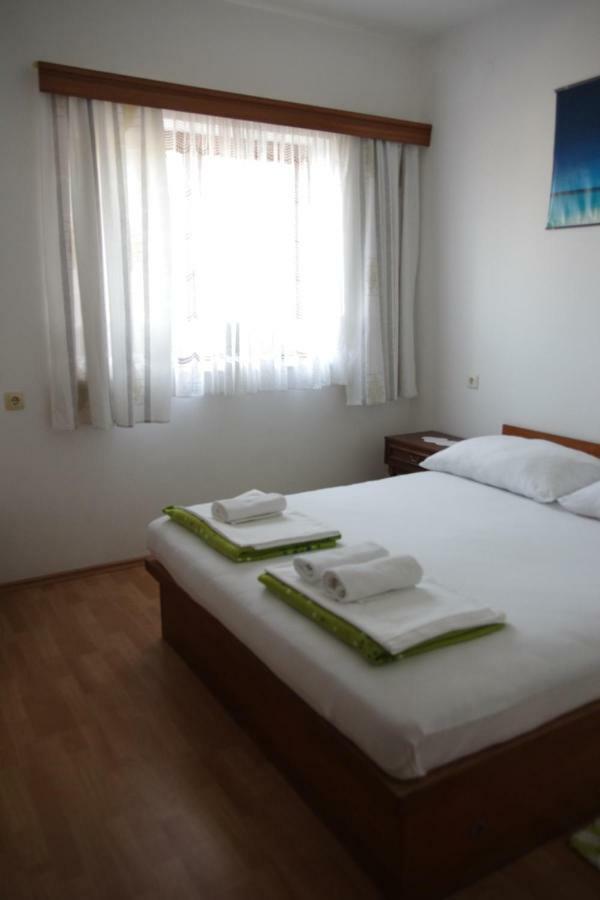Apartments Josica Сень Екстер'єр фото